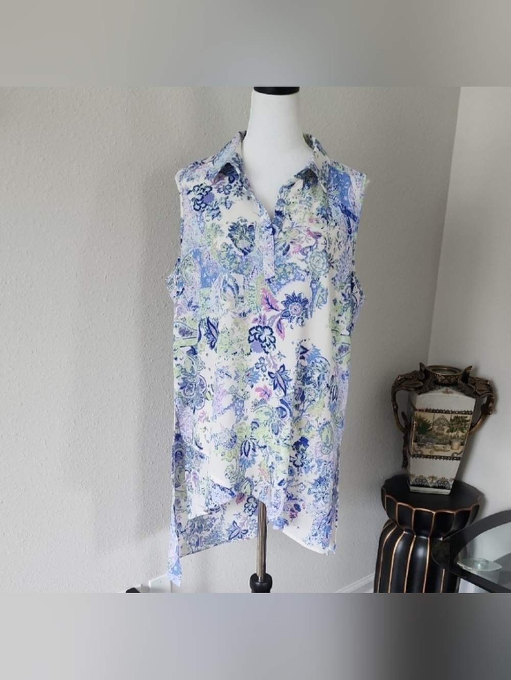 Floral & Ivy Blue and Purple Asymmetrical Sleeveless Blouse